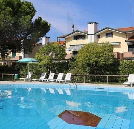 Residence Marco Polo Eraclea Mare Exterior foto
