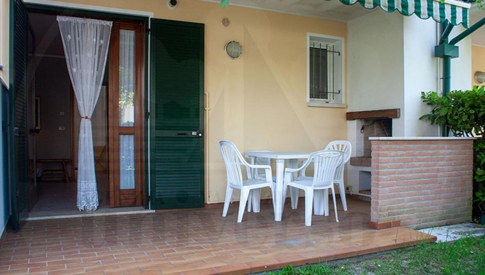 Residence Marco Polo Eraclea Mare Exterior foto